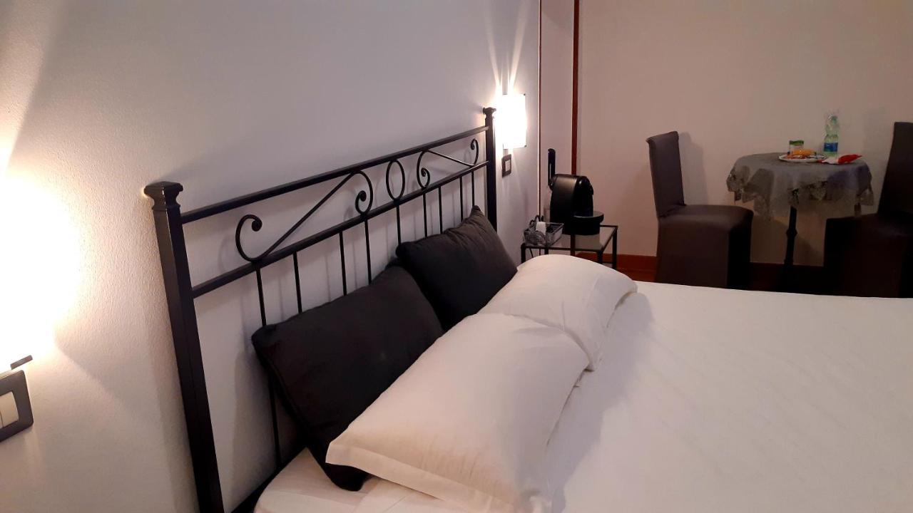 Guest House Masterintrastevere Róma Kültér fotó