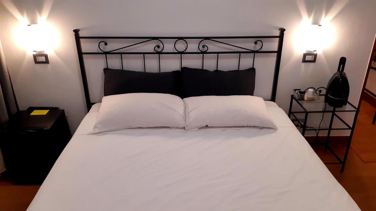 Guest House Masterintrastevere Róma Kültér fotó